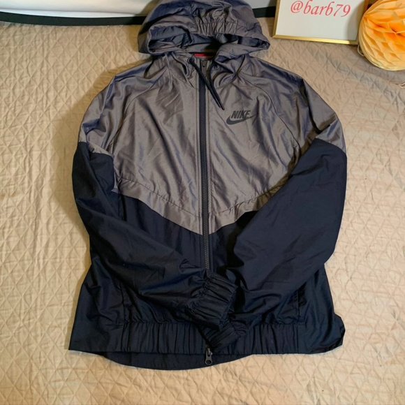 Nike Jackets & Blazers - Nike Windrunner Blue Fog Ripstop Jacket M